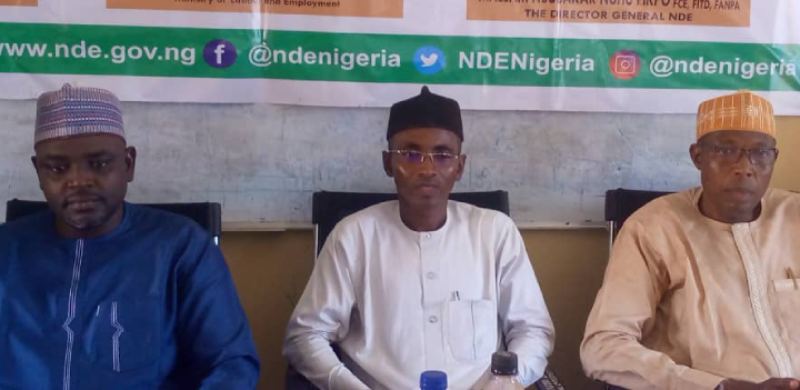 *  (Middle) Malam Luckman Abubakar, Sokoto State HOD Human Resources who represented the State Coordinator, Malam Ibrahim Faisal Audu at the occasion. Photo by: Ankeli Emmanuel, in Sokoto.